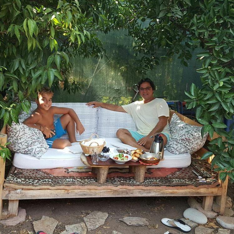 Cirali Kus Yuvasi Acomodação com café da manhã Exterior foto